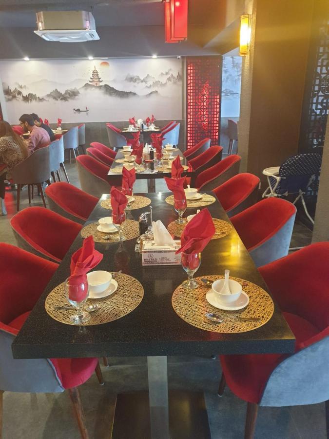 Space Luxury Rental Suites Ravalpindi Kültér fotó