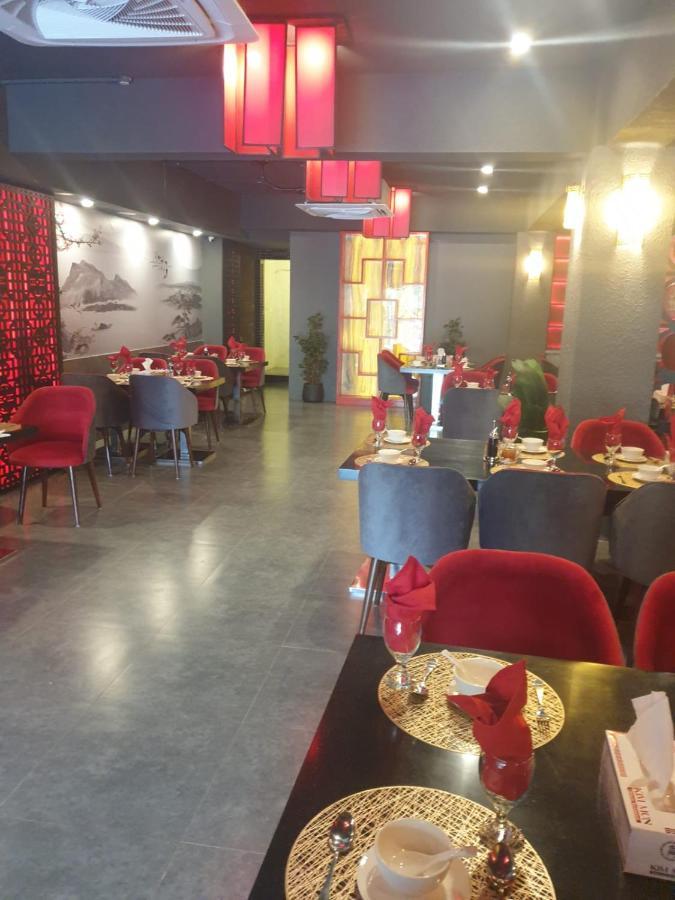 Space Luxury Rental Suites Ravalpindi Kültér fotó