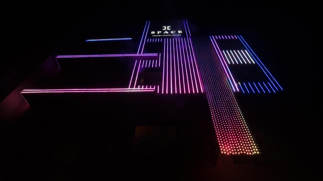 Space Luxury Rental Suites Ravalpindi Kültér fotó