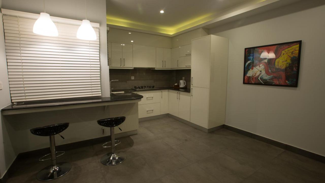 Space Luxury Rental Suites Ravalpindi Kültér fotó