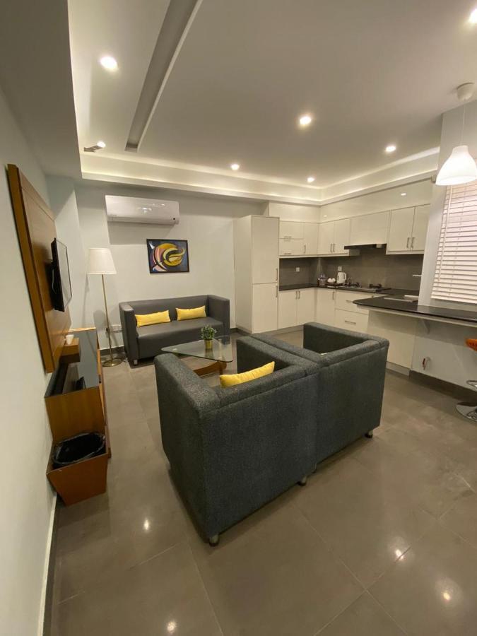 Space Luxury Rental Suites Ravalpindi Kültér fotó