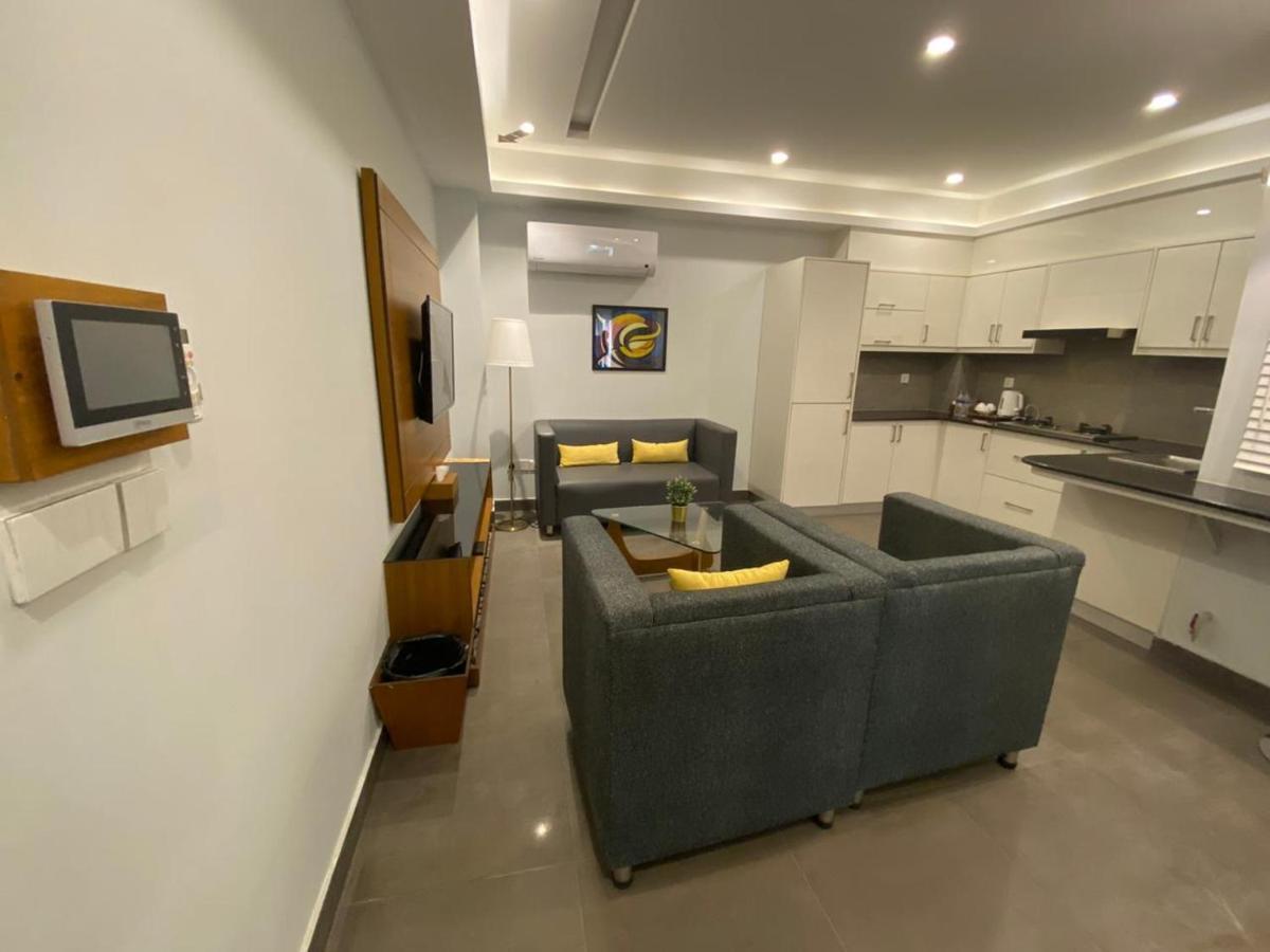 Space Luxury Rental Suites Ravalpindi Kültér fotó