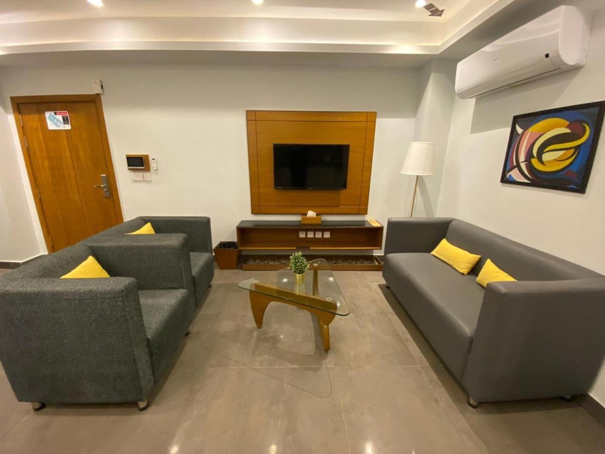 Space Luxury Rental Suites Ravalpindi Kültér fotó