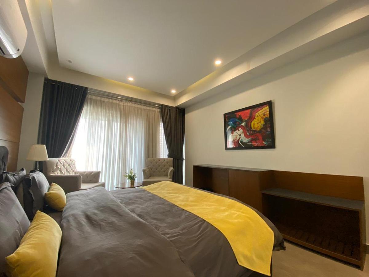 Space Luxury Rental Suites Ravalpindi Kültér fotó